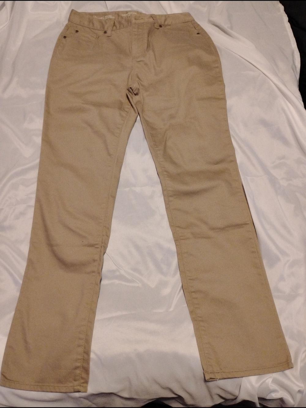 Denver Hayes Straight-Leg Pants in Khaki/Tan